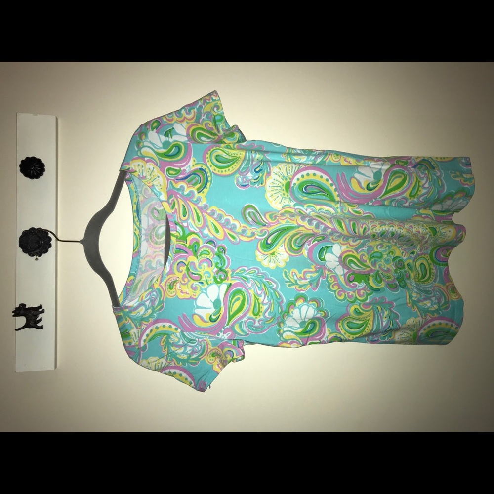 LILY PULITZER Pastel Floral Tee. EUC